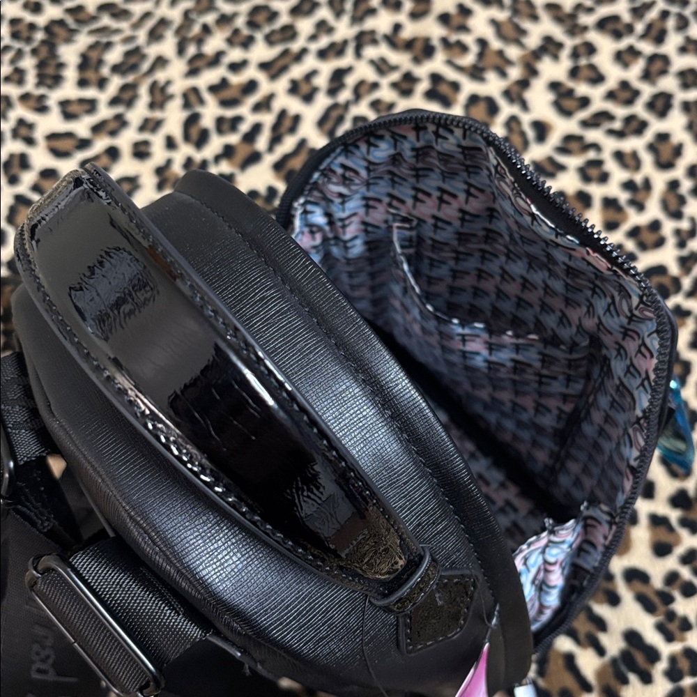 Fred Segal x POWERPUFF GIRLS ๐ Mojo Jojo Mini Backpack Bag Travel Cartoon Y2K - Picture 15 of 17